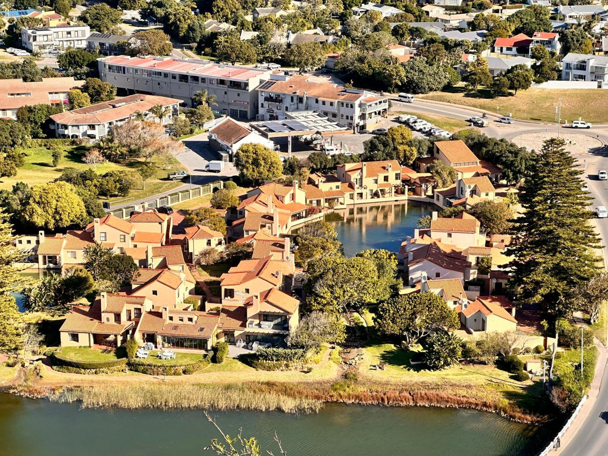 Apartamento Beau Rivage Unit 9 Plettenberg Bay Exterior foto